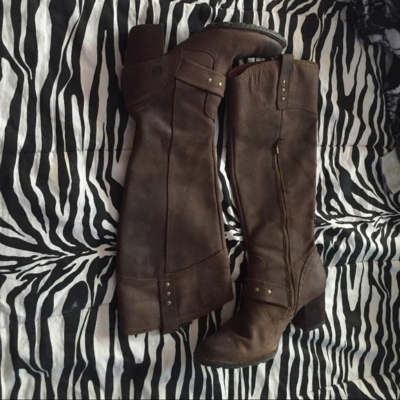 Born brown leather boots