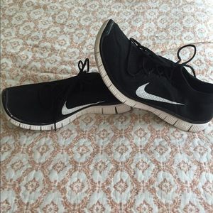 Nike flynits
