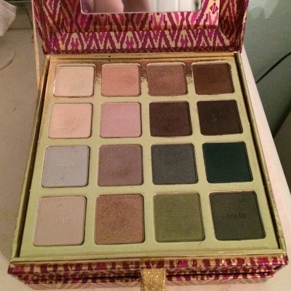 Tarte LE Big Thrill Makeup Box