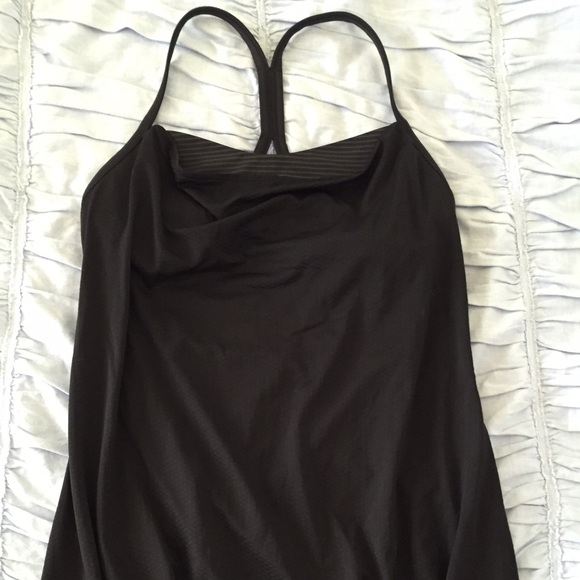 Lululemon CYB tank black size 8