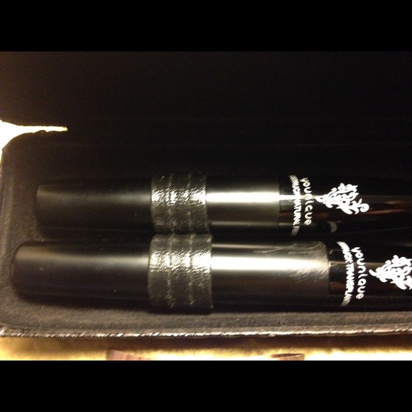 SOLD!!  3-D Fiber Lashes - Picture 4 of 4