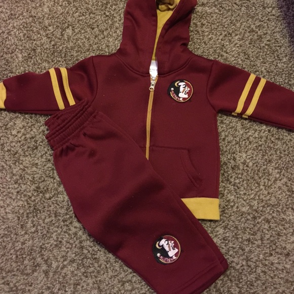Florida State sweat outfit