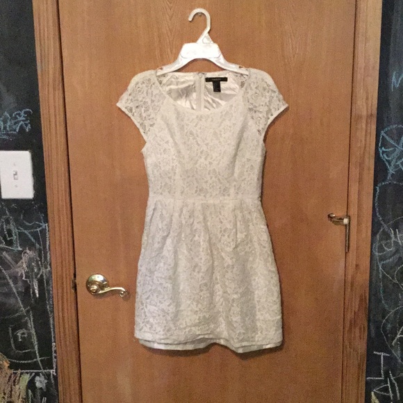 White lace dress