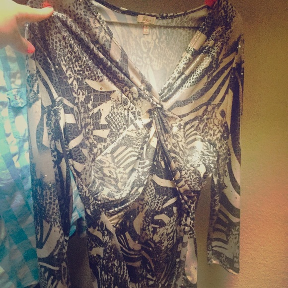 Glam cheetah print top!! 💕😸🙀