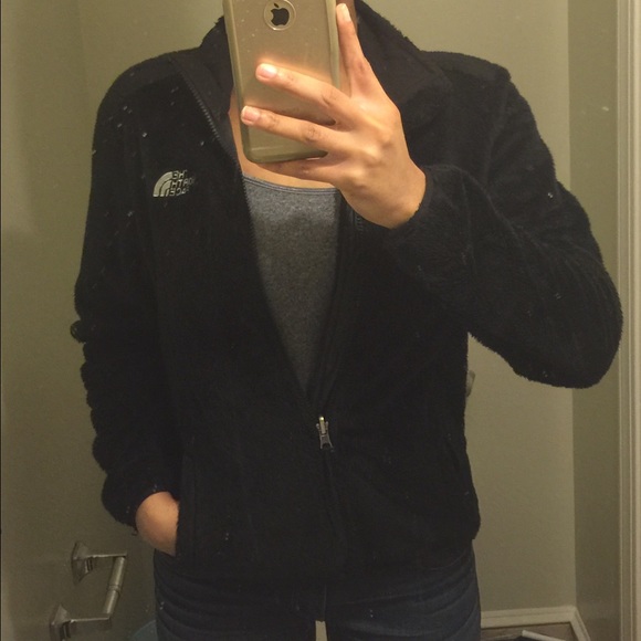 New Northface Womens osito fuzzy jacket