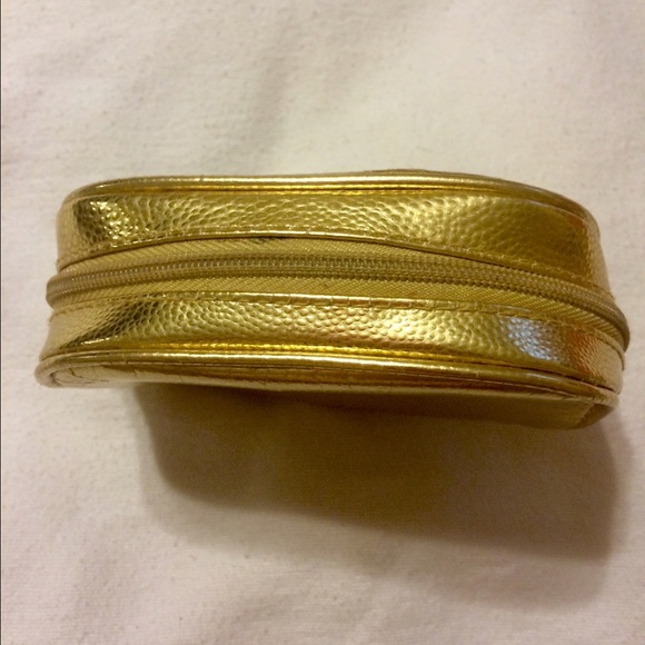 Handbag - Picture 2 of 3