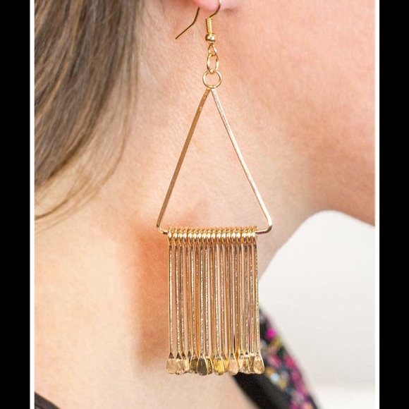Gold fashion earrings - Picture 1 of 1