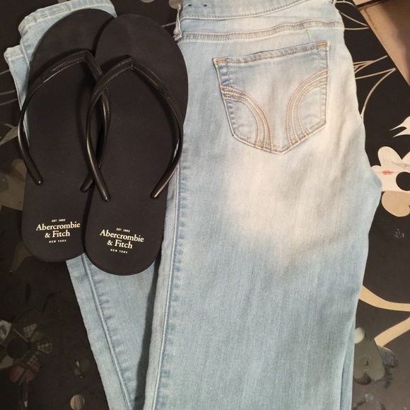 Light wash Hollister Jeans