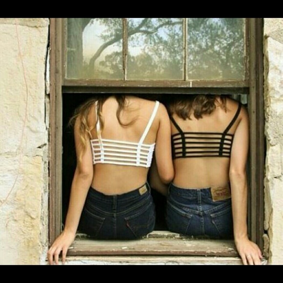 Accessories - Black bralette padded