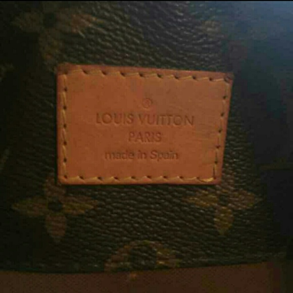 Louis Vuitton pursue