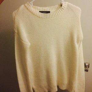 White forever 21 sweater