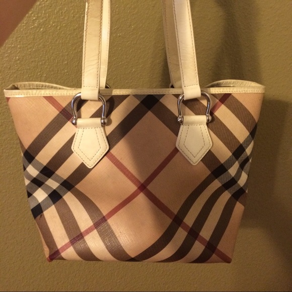 Classic Burberry Tote