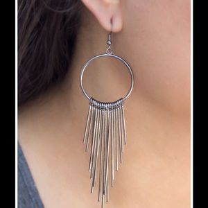 Silver point tip earrings