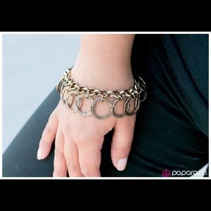 Rustic gold circular bracelet