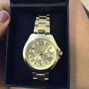Forever 21 watch