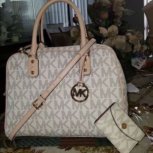 💞Michael kors for rosa only💞
