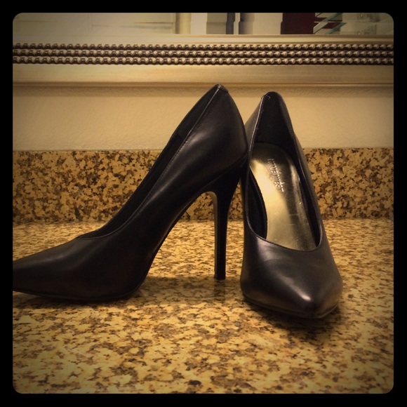 Classic black pumps