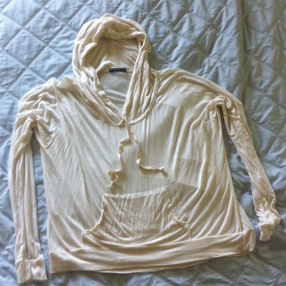Brandy Melville Leila hooded top