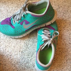 Nike frees! MAKE AN OFFER