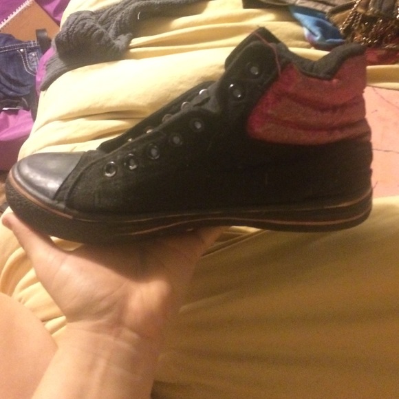 Converse