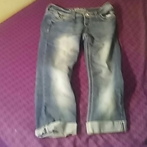 Rue21 sparkly capris - Picture 4 of 4