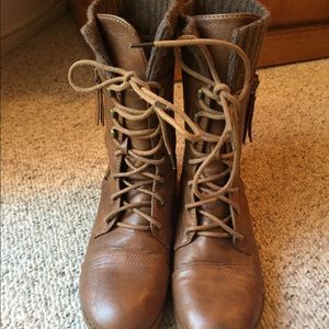 Tan combat boots!