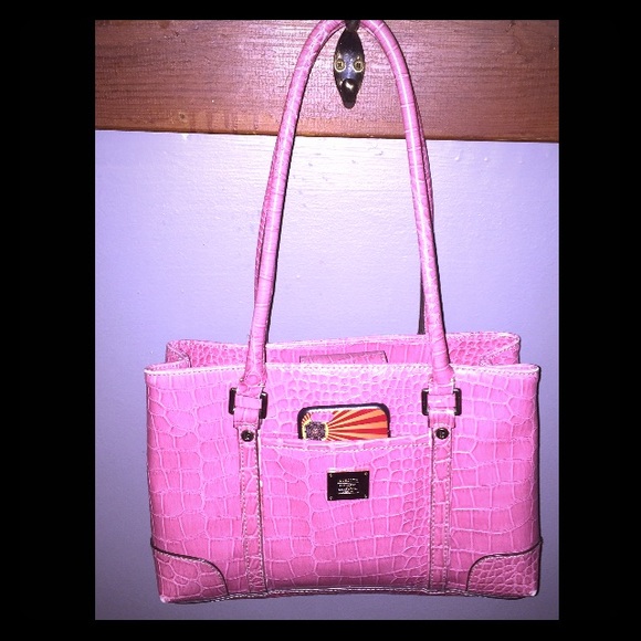 LIZ CLAIBORNE Pink Handbag