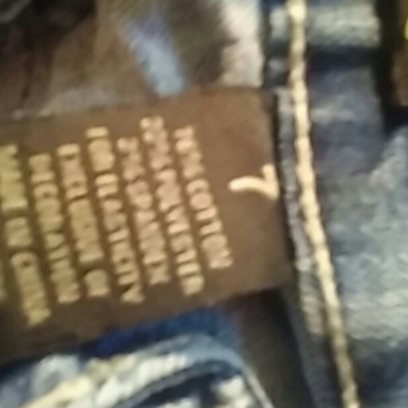 ZCO skinny jeans with cross design on the pockets. - Picture 3 of 4