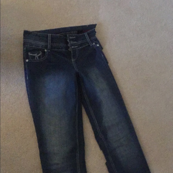 Jeans - Picture 3 of 3