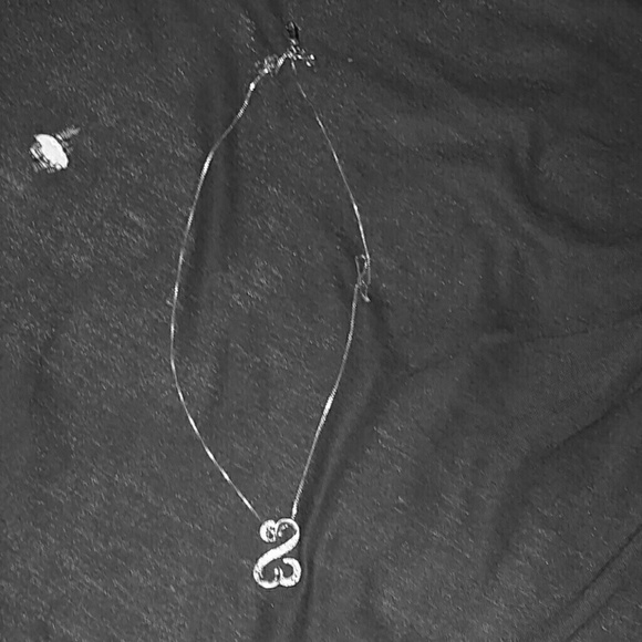 Jane Seymore open heart necklace