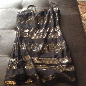 Black and gold dress, Small