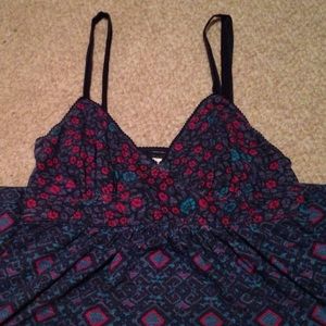 Patterned flow top cami