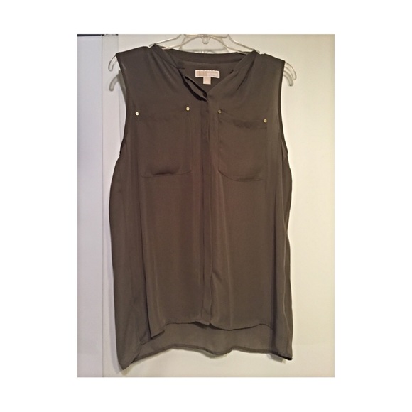 🎉🎉Great Deal green MK top