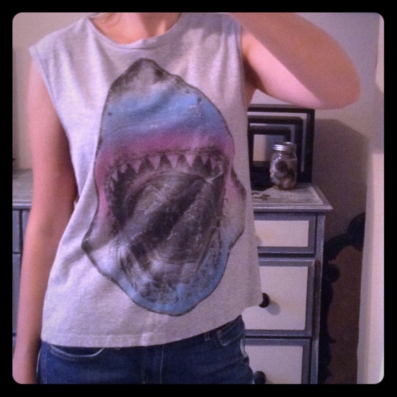 Muscle tank