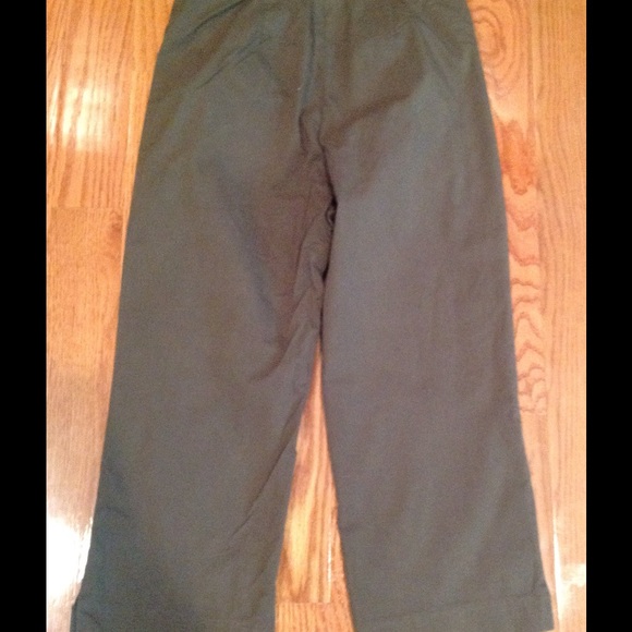 Guess army green Capri pants - Picture 2 of 3