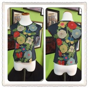 NWOT MADE IN KOREA. floral stretch top