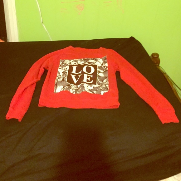 Love sweatshirt