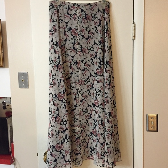 Jones New York - Light Grey/Lavendar Long Skirt