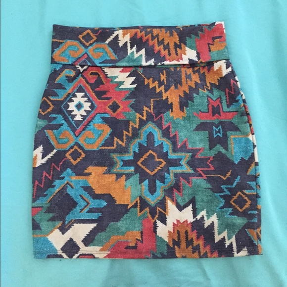 Forever 21 patterned skirt