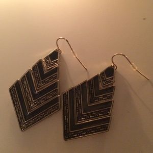 Gold/Black Triangle-Layer Earrings