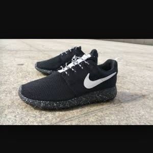 Shoes nike roshes