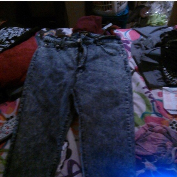 Highwaisted acid wash jeans