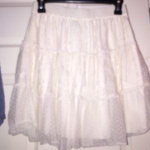 White lace skirt