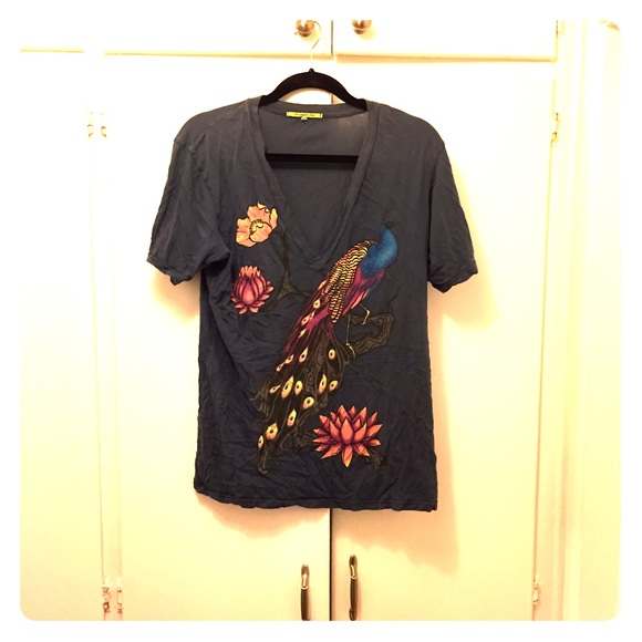 Peacock V neck