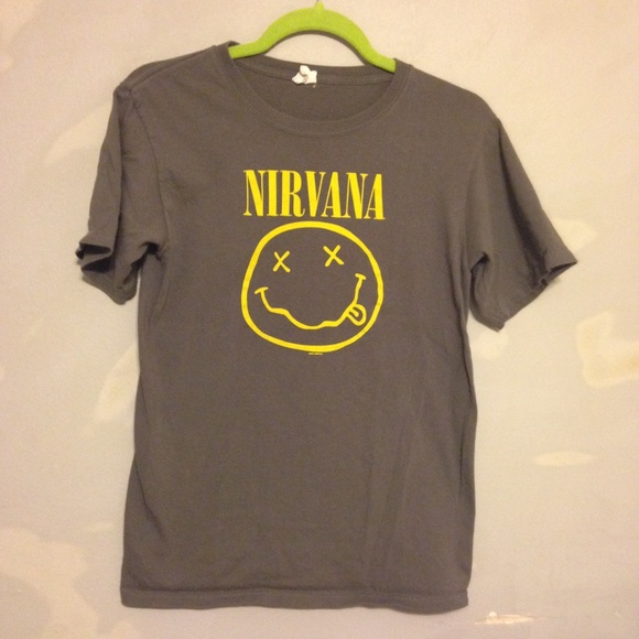 hot topic nirvana shirt