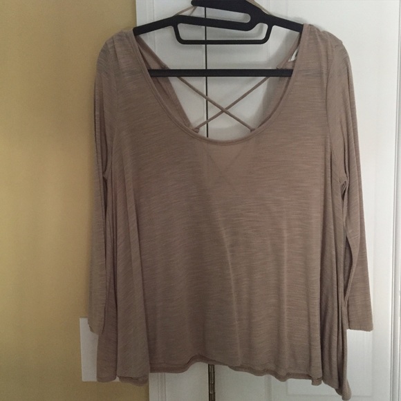 EUC American Eagle lace up flowy top S