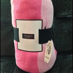 Victoria"s secret Beach Blanket🌞