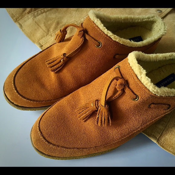 Lands' End Suede Moccasins /Cl - Picture 2 of 4