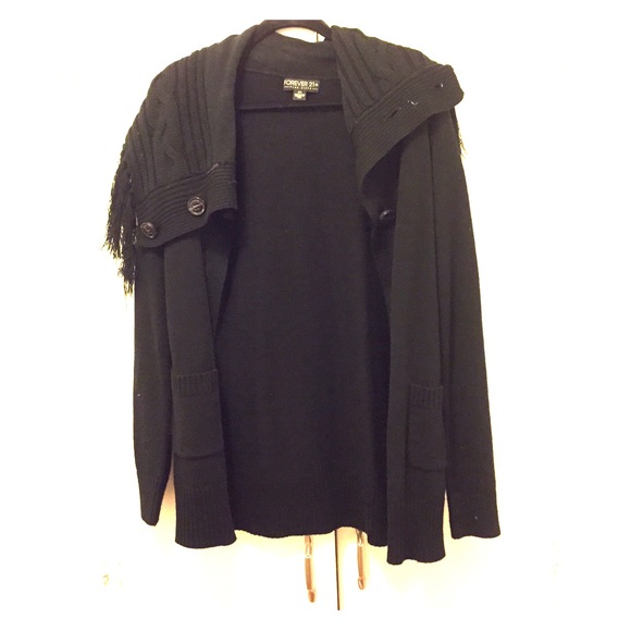 ➕PLUS SIZE➕Cozy sweater with fringe & cable detail