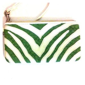 COACH Green & White Wristlet 💚